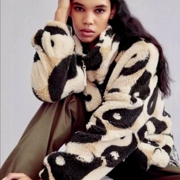 Urban Outfitters Bold Sherpa Olivia Yin Yang Jacket Ivory Tan Black - Picture 6 of 10